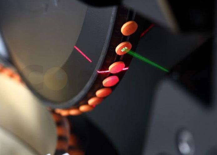 激光藥錠打碼和藥錠檢測二合一   